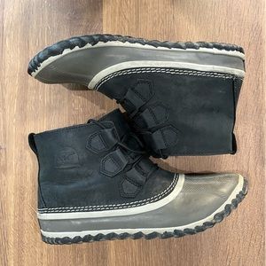 Sorel “out and about” light weight unlined rain boot
Fit true to size